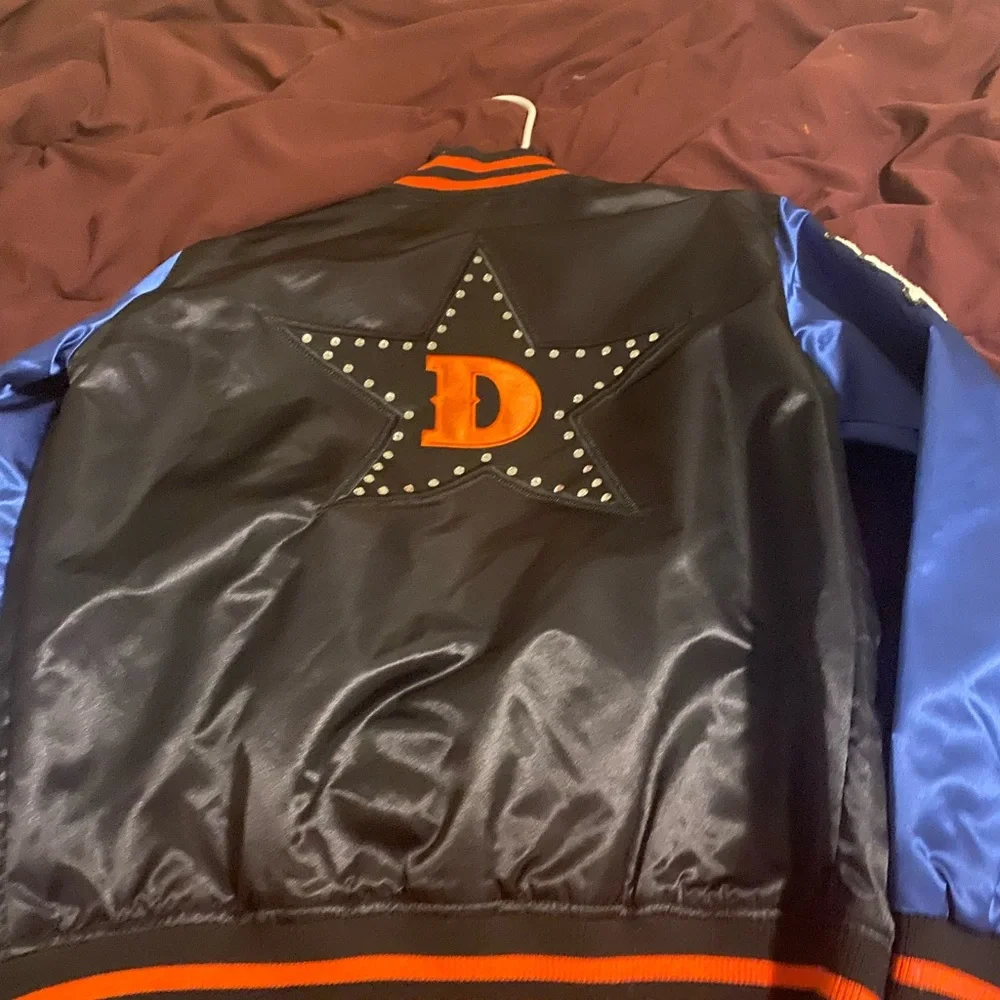 Detroit coat!very cute on! - Picture 2 of 2